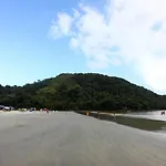 Apto em Boracéia a 200m do mar - Bertioga Litoral
